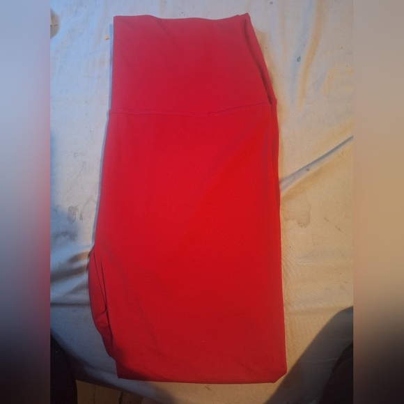 Yogalicious Lux High Waisted Yoga Pants - Picture 2 of 4